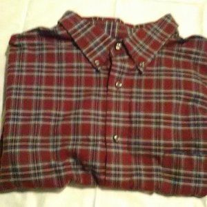 Men's ST John's Bay long sleeve shirt